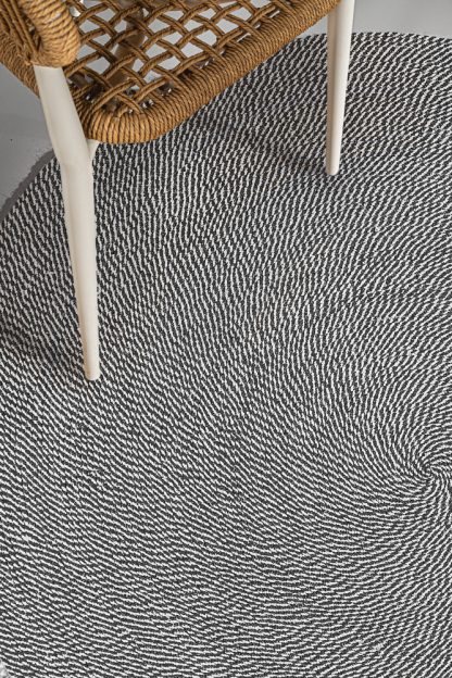 Kilimas Guy Laroche Cordon Grey Round 1